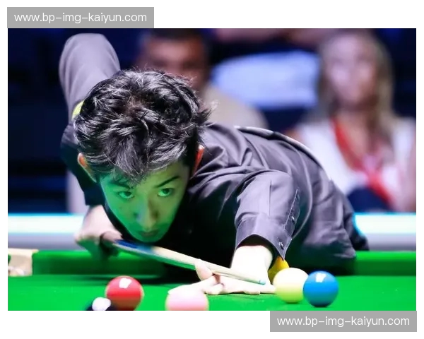 准神之影与巫师之魅：特鲁姆普与希金斯的世纪博弈，谁才是斯诺克的终极答案？